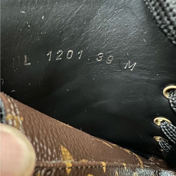 Louis Vuitton Wonderland flat ranger monogram 39 new - Picture 11 of 12